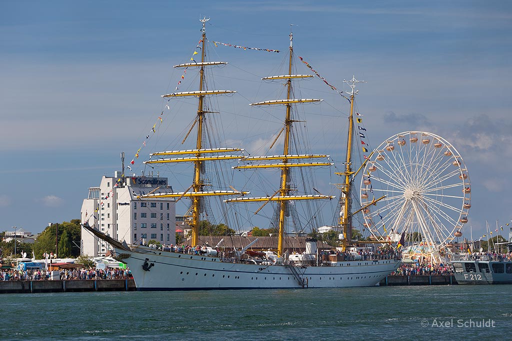 Die derzeitige Gorch Fock auf der Hanse-Sail 2013